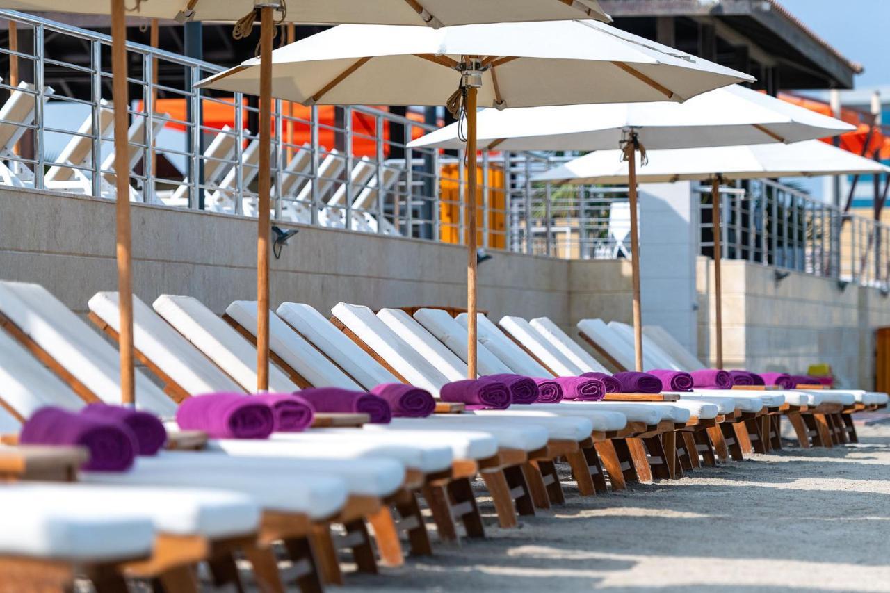 The Grove Resort Bahrain Manama Exterior foto